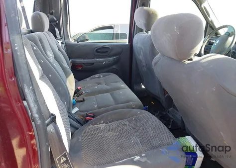 2003 Ford F-150 Lariat/Xlt z USA, uszkodzony, nr VIN 1FTRW07L43KA64864